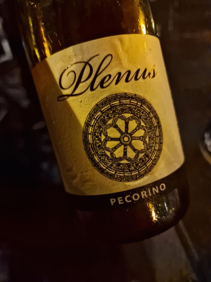 Plenus Pecorino - Azienda Agricola Marina Palusci - Massimiliano d’Addario 