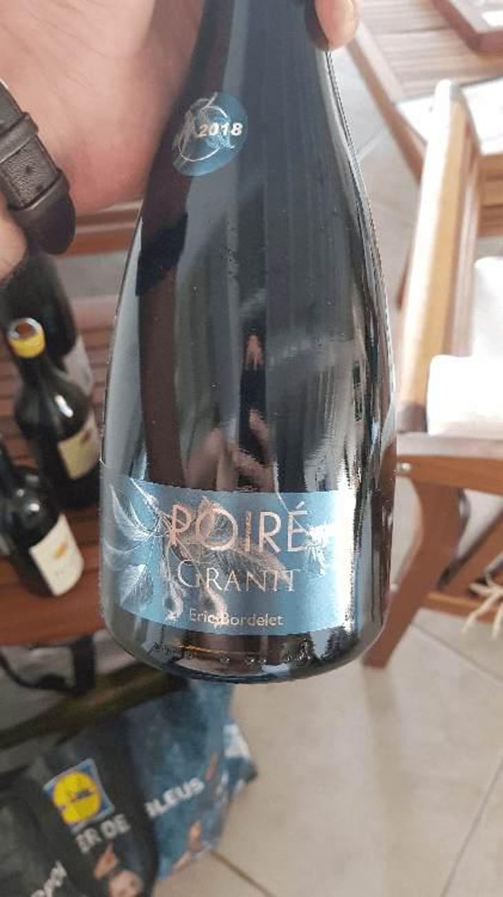 Poiré Granit - Château de Hauteville - Eric Bordelet (Cidre) 