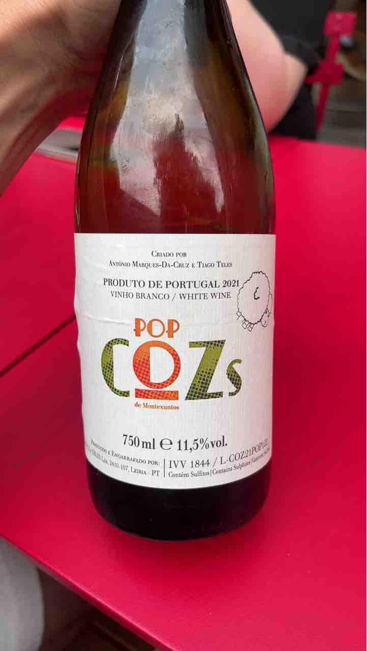 Pop COZs - Quinta dos Cozinheiros - Tiago Teles and Antonio Marques Da Cruz 