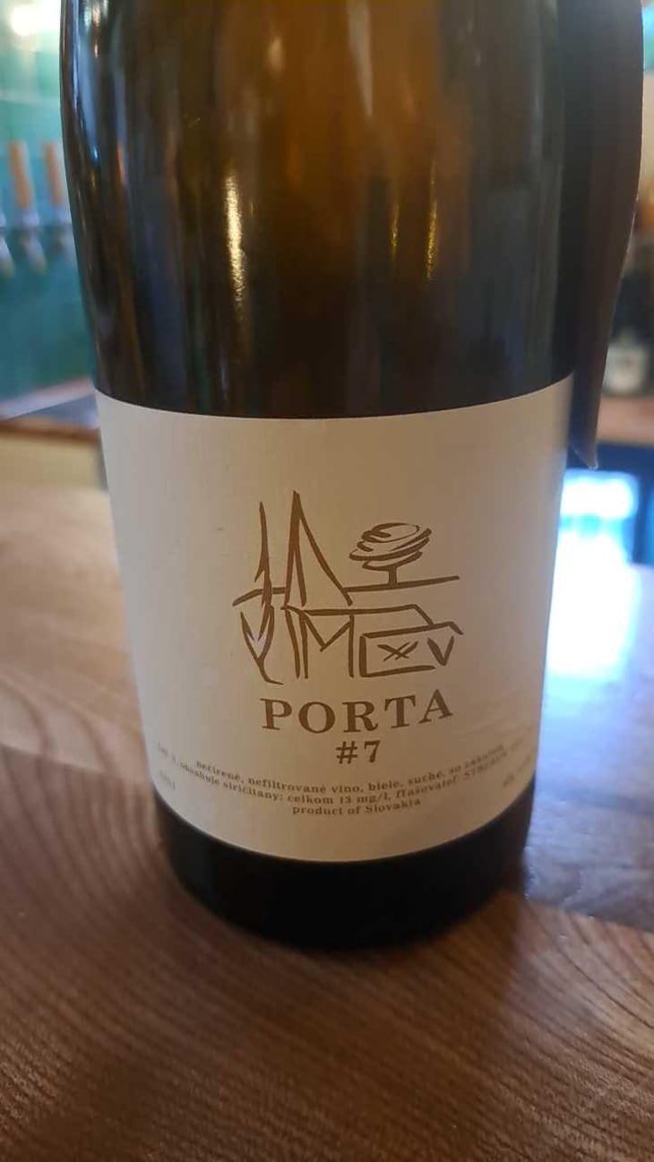 Porta #8 - Strekov 1075 - Zsolt Sütó 
