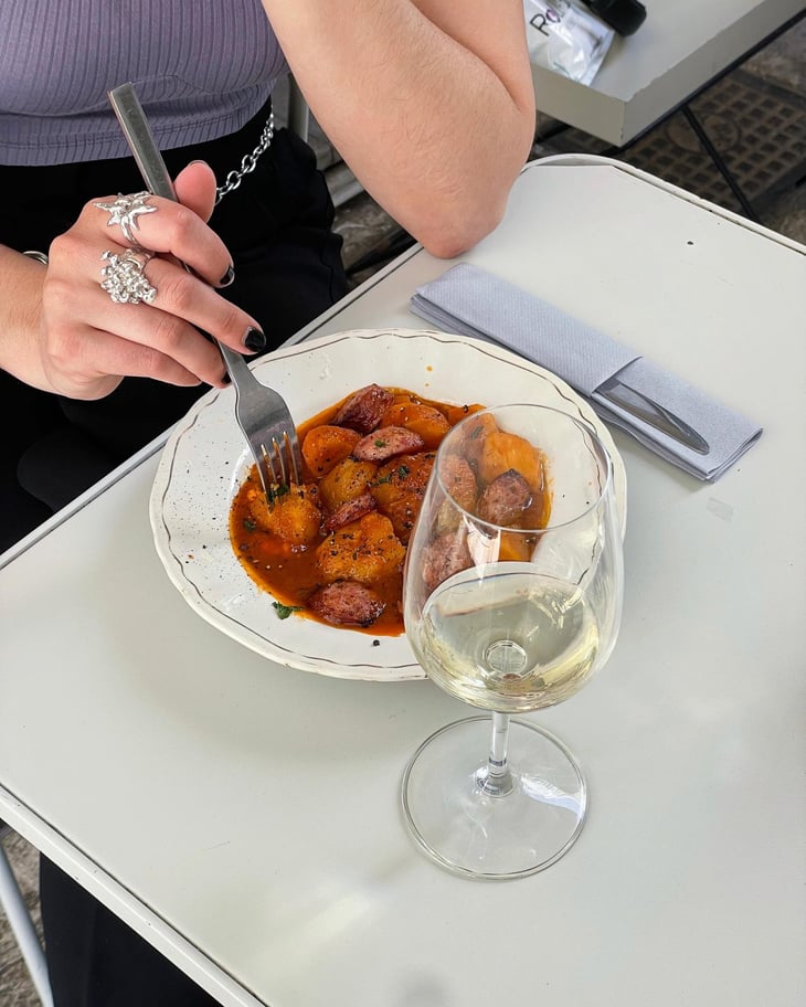 Potatoes And Sausage - Το Ρίνι Δίπλα στο Μουσείο - 772133