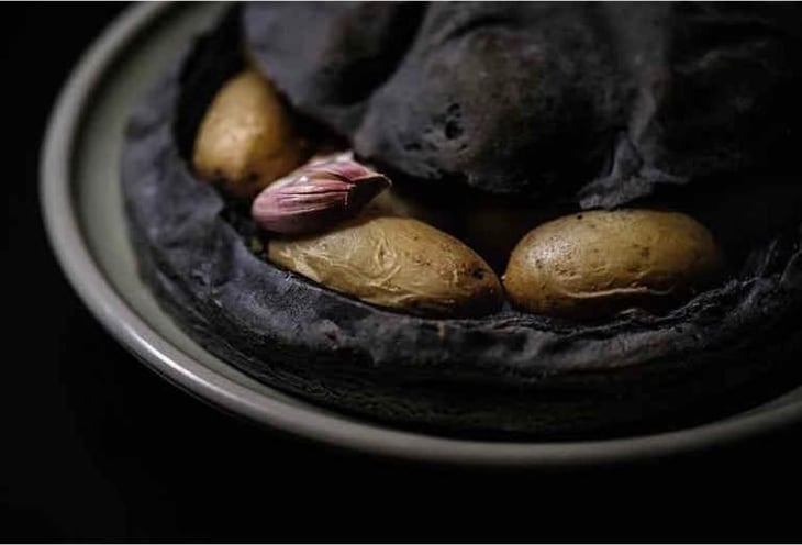Potatoes In Salt Crust - Nage - 452764
