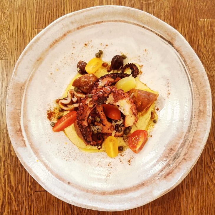 Poulpe Rôti, Poichichade Au Citron De Menton, Chorizo - Mordus - 805188
