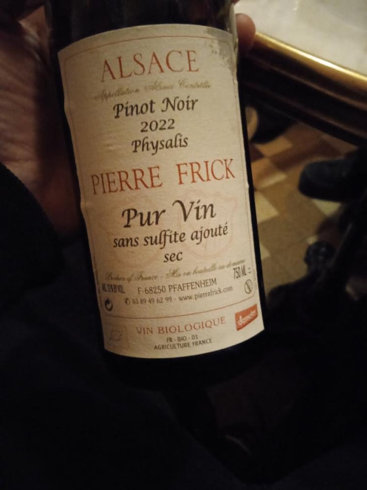 Physalis Pinot Noir - Domaine Pierre Frick - Jean-Pierre, Chantal et Thomas Frick 