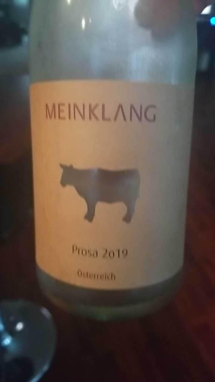 Prosa - Meinklang - Weingut Michlits - Angela & Werner Michlits 