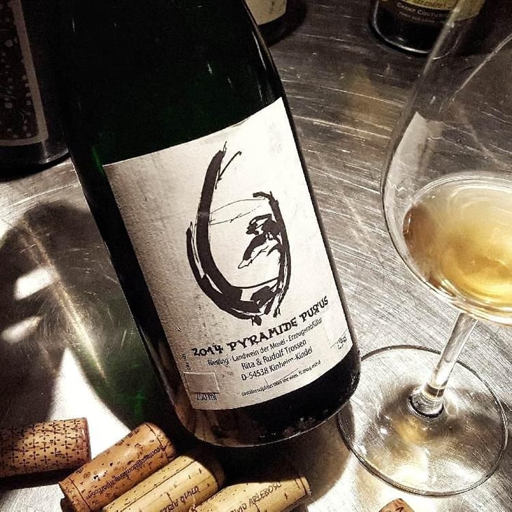 Pyramide Purus - Weingut Trossen - Rita & Rudolf Trossen 