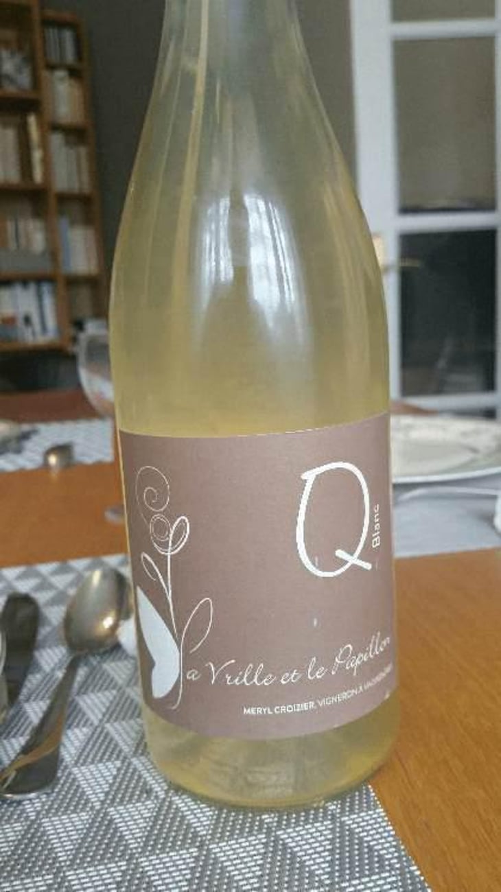 Q Blanc - La Vrille et le Papillon - Géraldine & Méryl Croizier 