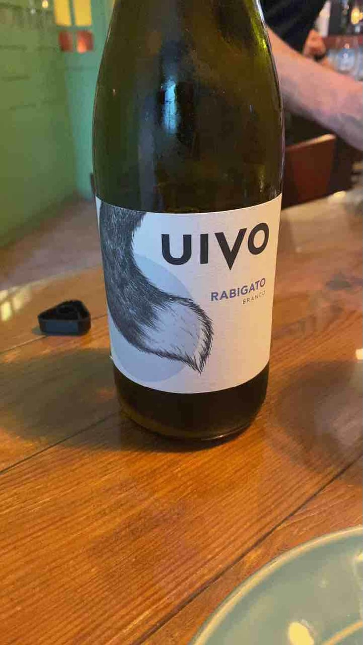 Uivo Rabigato - Folias de Baco - Tiago Sampaio 