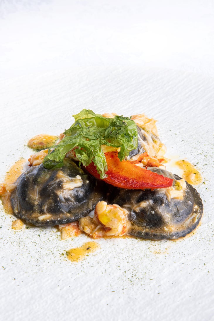 Ravioli Al Nero Di Seppia Con Astice - Il Vespero - 793255