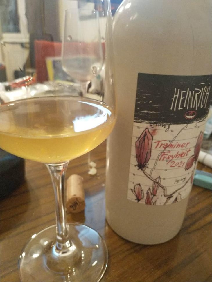 Roter Traminer Freyheit - Weingut Heinrich - Gernot & Heike Heinrich 