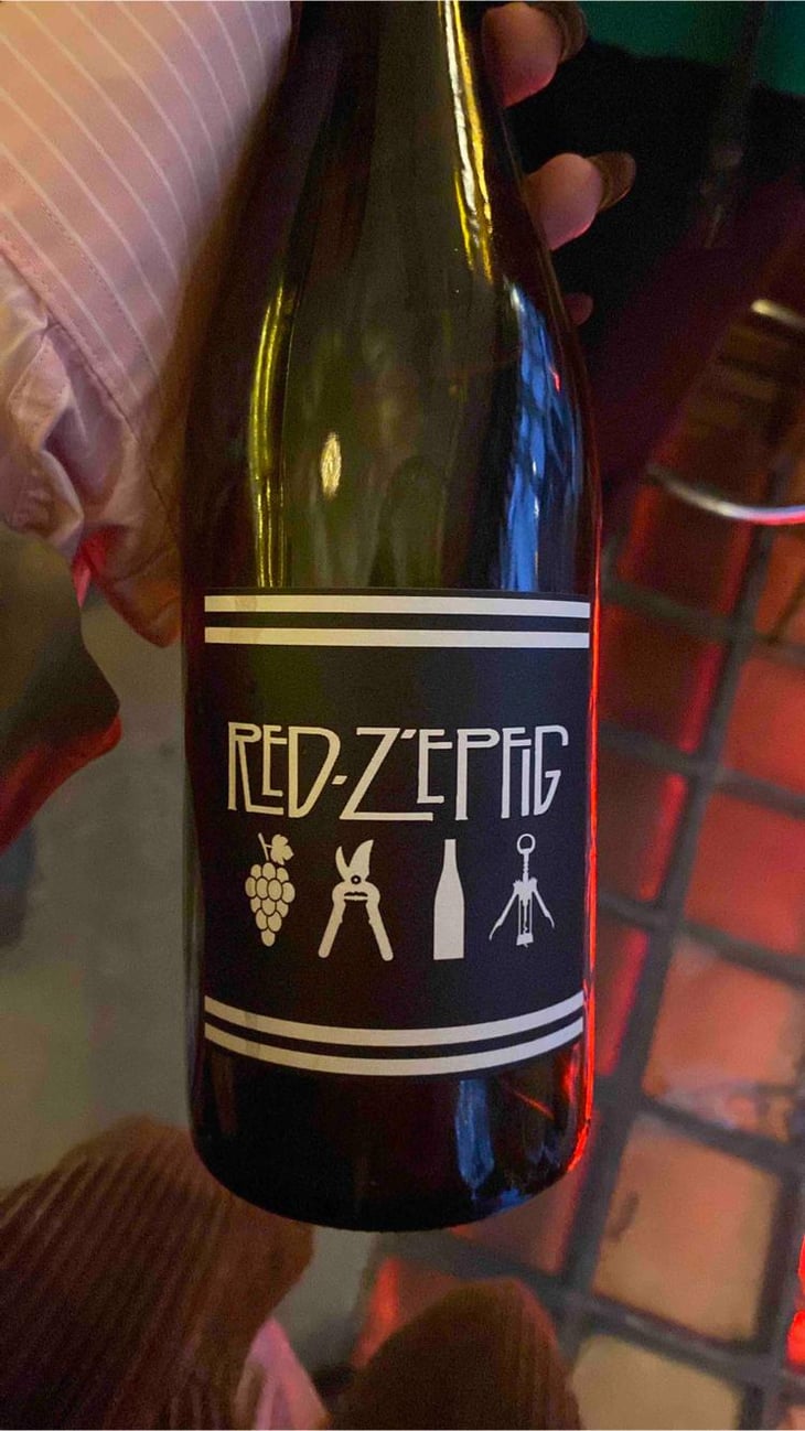 Red Z'Epfig - Domaine in Black - Lambert Spielmann 
