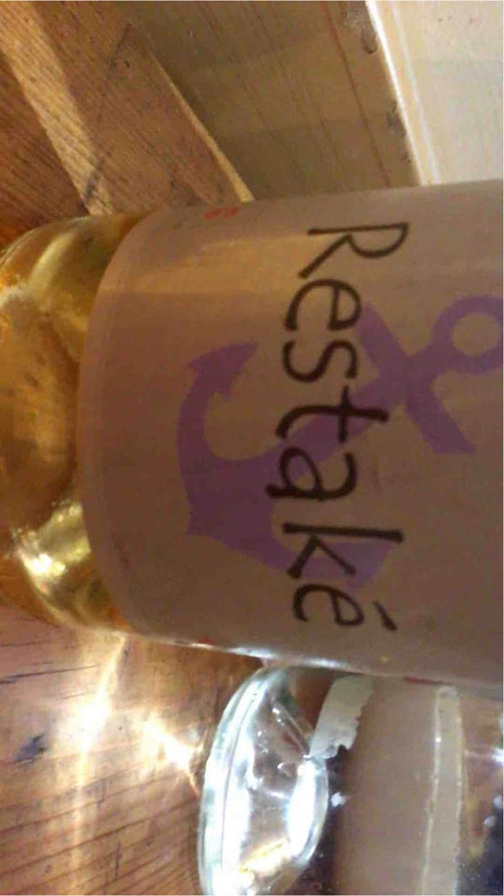 Restaké - Domaine Yoyo - Laurence Manya Krief 