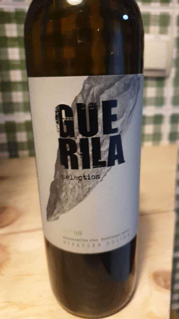 Retro white selection - Guerila - Zmagoslav Petrič 