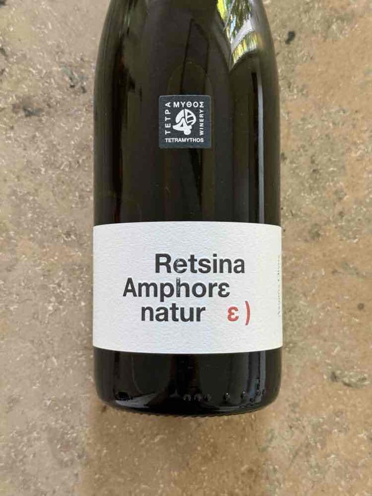 Retsina Amphore Natur - Tetramythos Winery - Τετράμυθος - Panos Papayiannopoulos, Aristos Spanos, Eustatius Spanos 