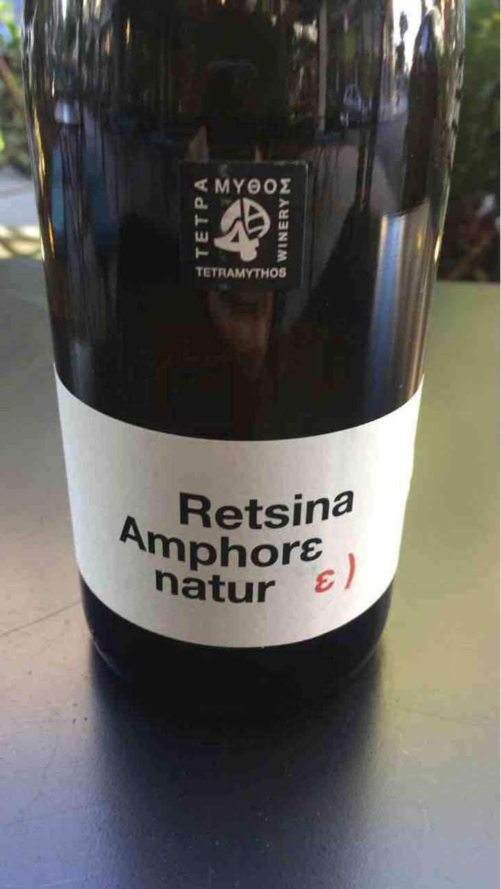 Retsina Amphore Natur - Tetramythos Winery - Τετράμυθος - Panos Papayiannopoulos, Aristos Spanos, Eustatius Spanos 