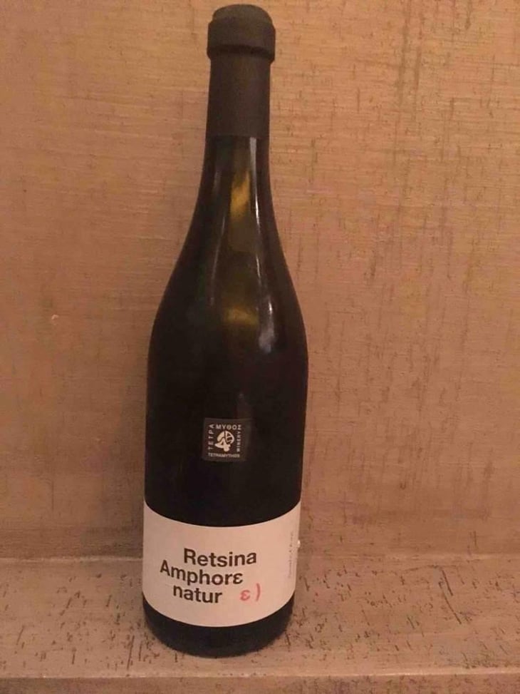 Retsina Amphore Natur - Tetramythos Winery - Τετράμυθος - Panos Papayiannopoulos, Aristos Spanos, Eustatius Spanos 