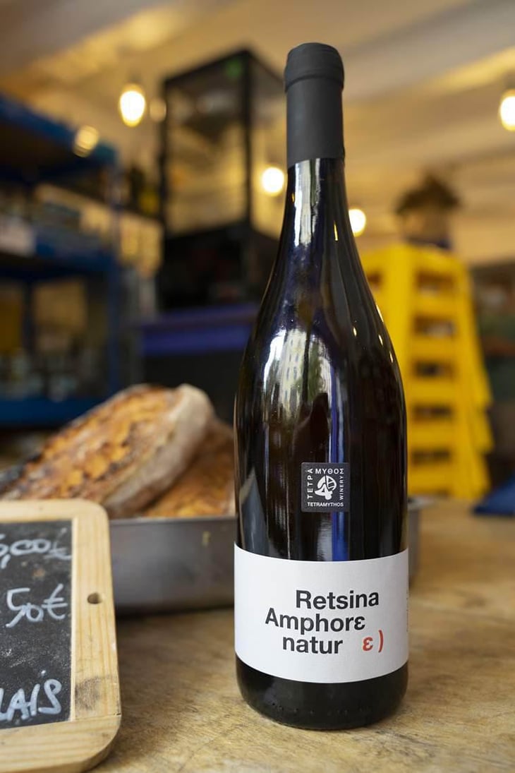 Retsina - Tetramythos Winery - Τετράμυθος - Panos Papayiannopoulos, Aristos Spanos, Eustatius Spanos 