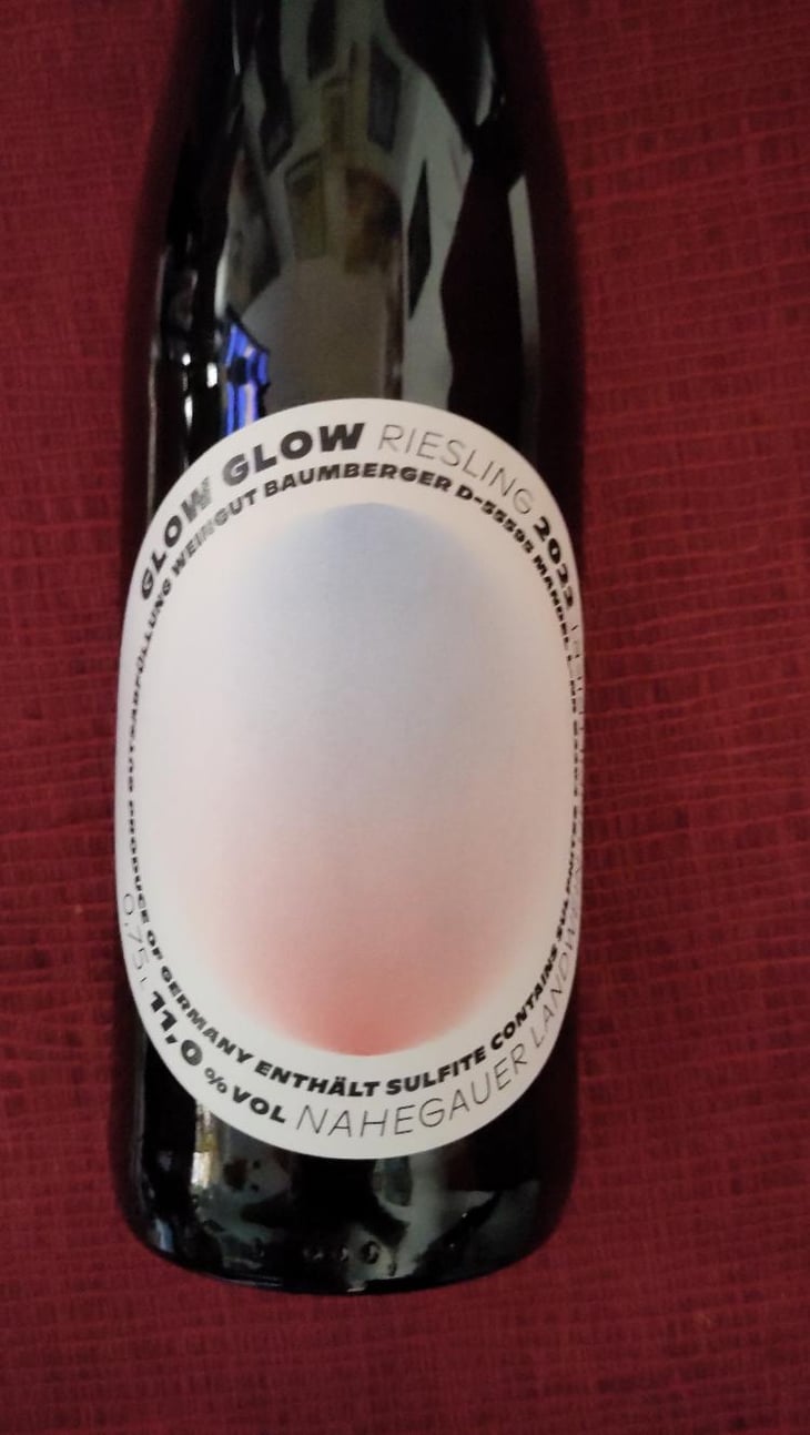 Riesling - GLOW GLOW - Weingut Baumberger - Pauline & Carl Baumberger 