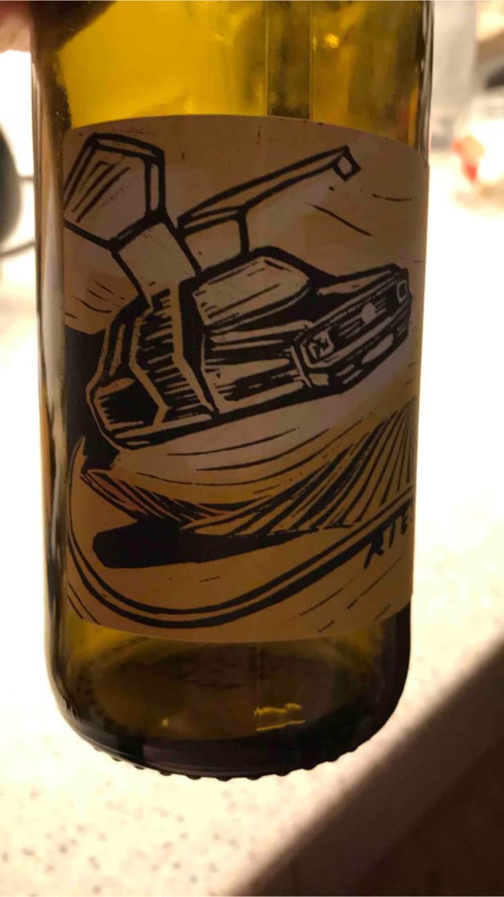 Riesling Free - Dry - Brand Bros - Weingut Brand - Daniel & Jonas Brand 