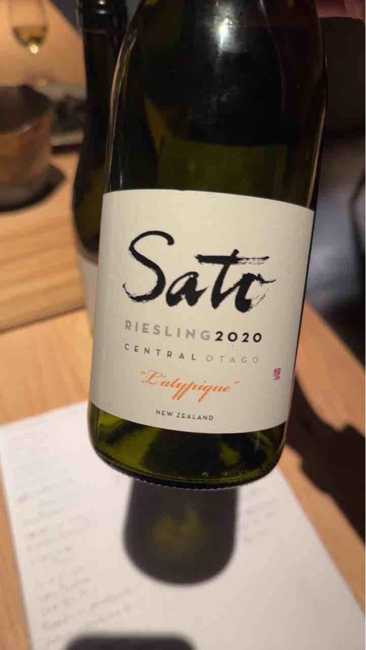 L'Atypique - Sato Wines - Yoshiaki & Kyoko Sato 