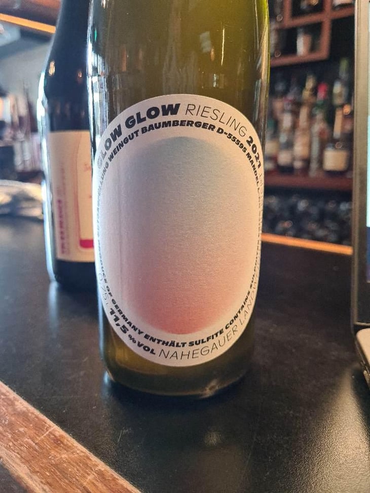 Riesling - GLOW GLOW - Weingut Baumberger - Pauline & Carl Baumberger 