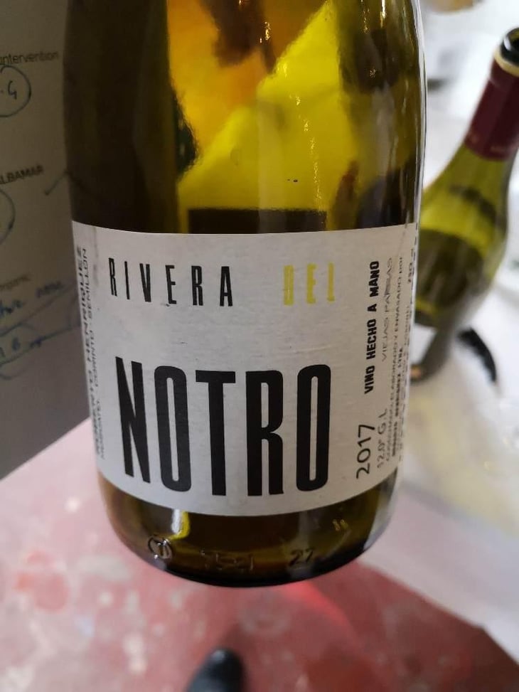 Rivera Del Notro - White - Roberto Henriquez - Roberto Henriquez 
