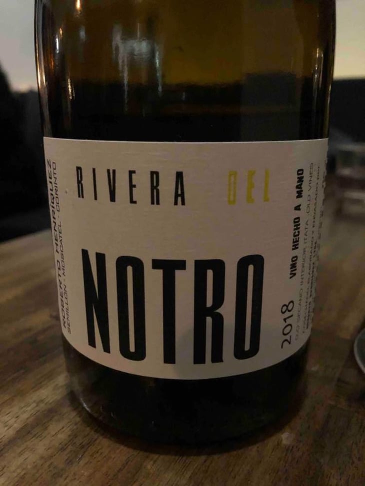 Rivera Del Notro - White - Roberto Henriquez - Roberto Henriquez 