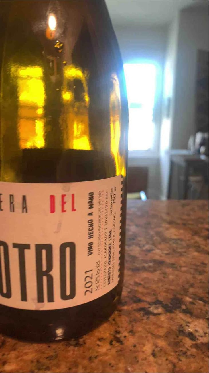 Rivera Del Notro - White - Roberto Henriquez - Roberto Henriquez 