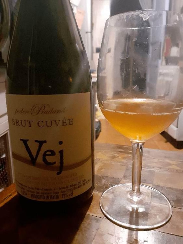 Vej Extra Brut - Podere Pradarolo - Alberto Carretti 