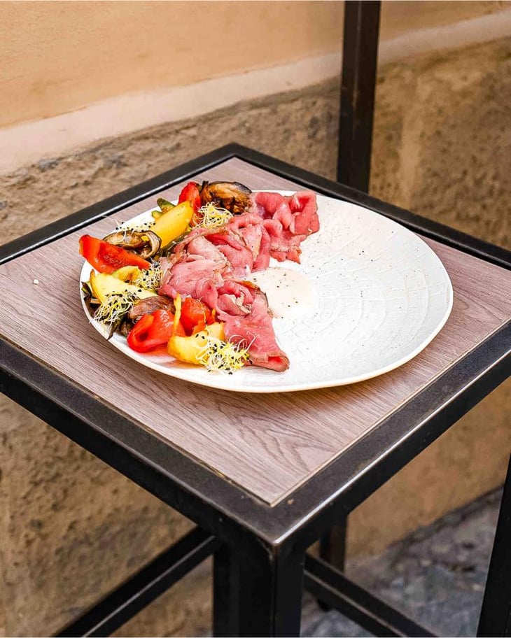 Roast Beef Con Verdure Croccanti - OSTERIE TORINO - 660951