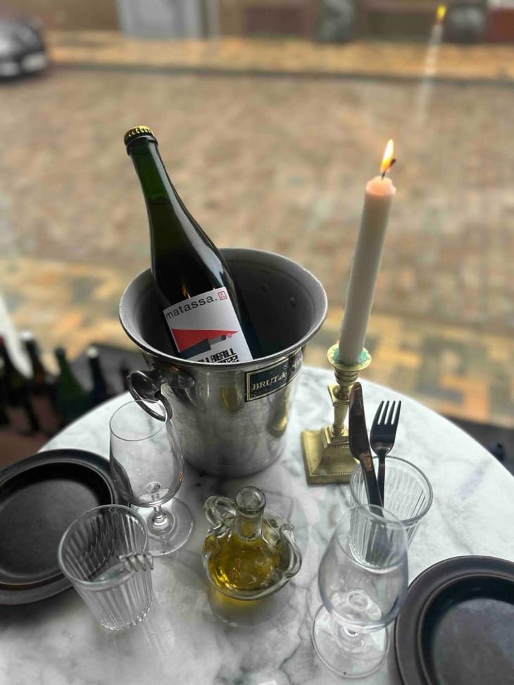 Rollaball - Domaine Matassa - Tom Lubbe 