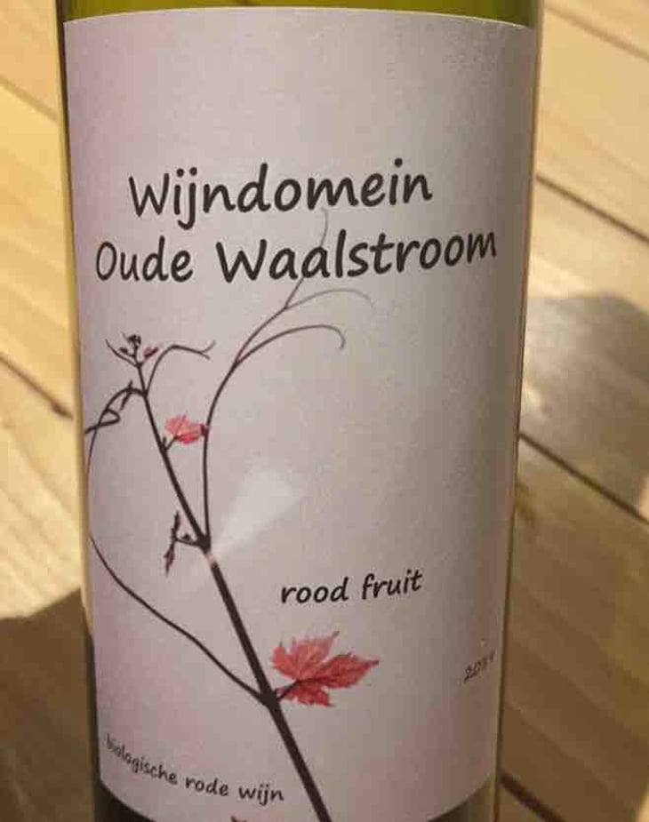 Rood fruit - Wijndomein Oude Waalstroom - Huib Overmars & Lotte Rippen -19