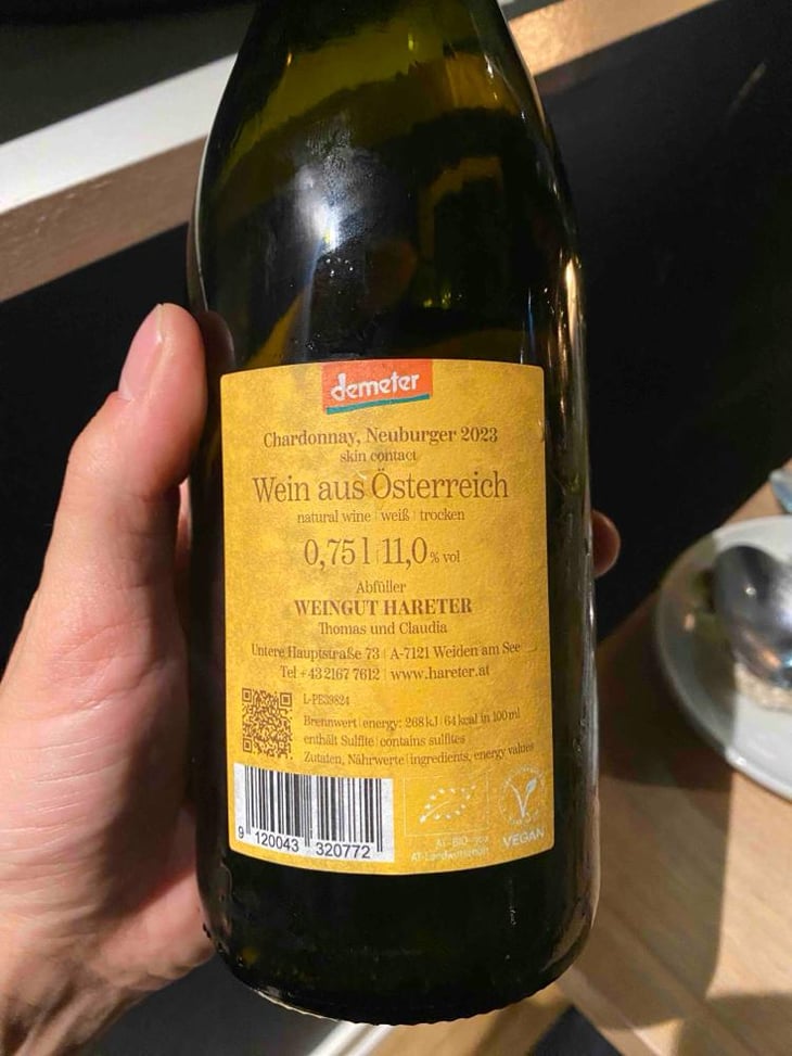 Root weiss - Weingut Hareter Thomas - Claudia & Thomas Hareter -2021