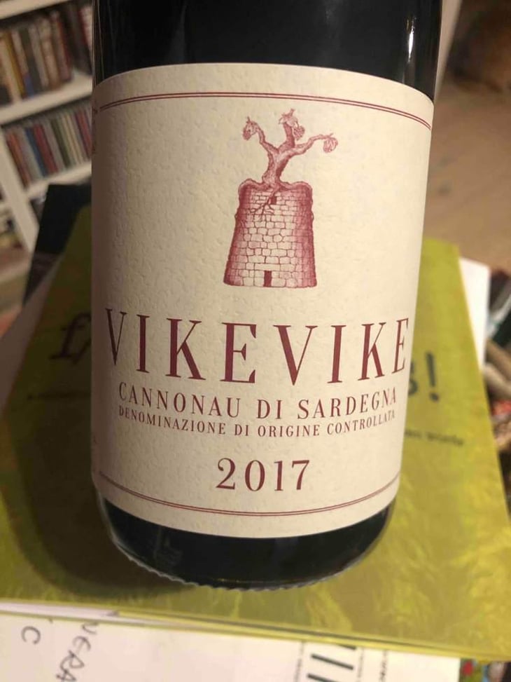 Rosato - Cantina Vike Vike - Simone Sedilesu 