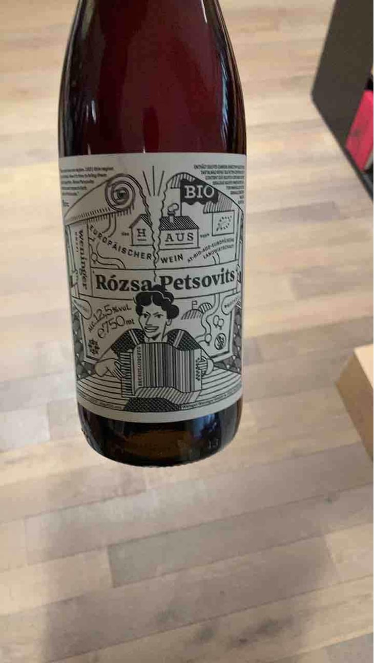 Rózsa Petsovits - Weingut Weninger (Austria) / Weninger Pincészet (Hungary) - Franz Weninger 
