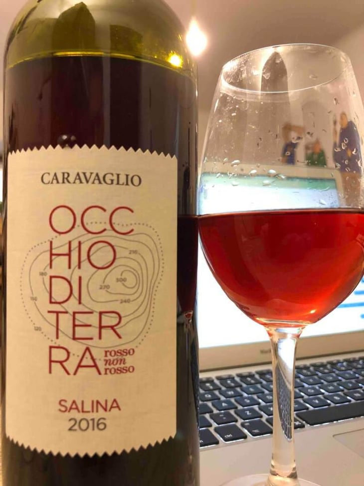 Rosso Non Rosso - Azienda Agricola Caravaglio Antonino - Antonino Caravaglio 