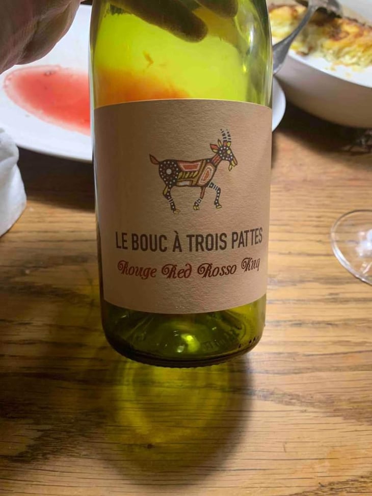 Rouge Red Rosso Kuq - Le Bouc à Trois Pattes - Wim Wagemans 