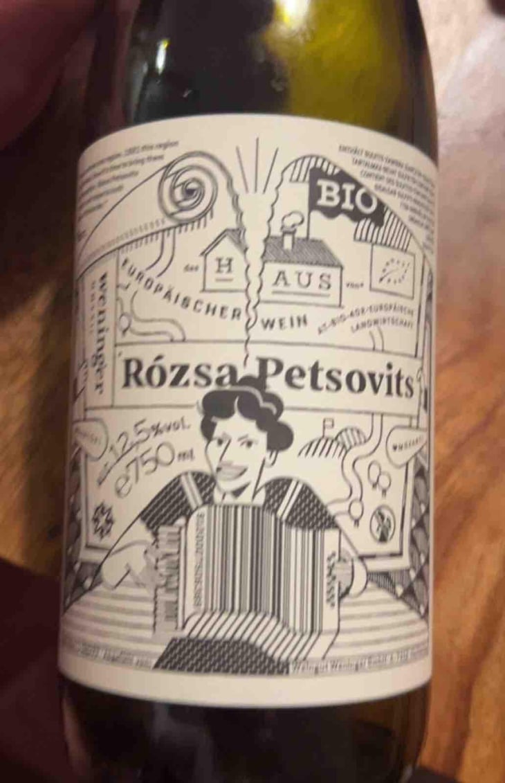 Rózsa Petsovits - Weingut Weninger (Austria) / Weninger Pincészet (Hungary) - Franz Weninger 