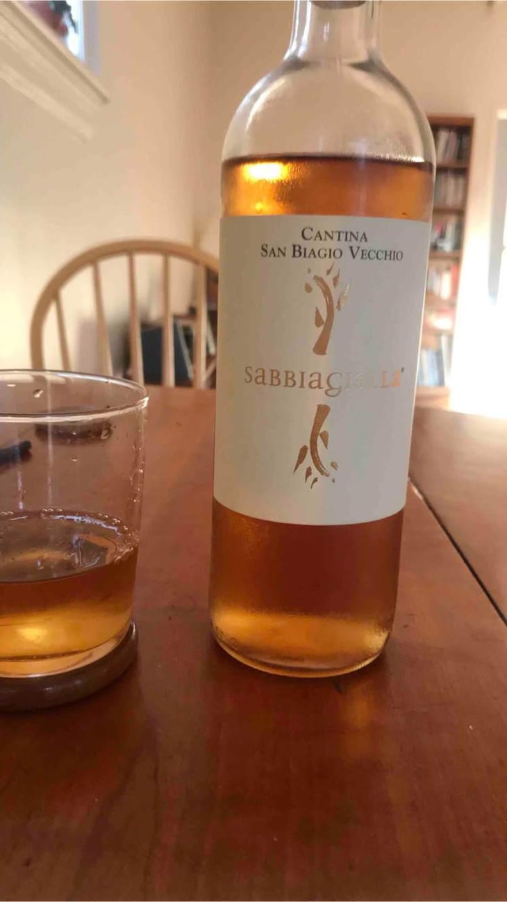 Sabbiagialla - Cantina San Biagio Vecchio - Lucia Ziniti & Andrea Balducci 
