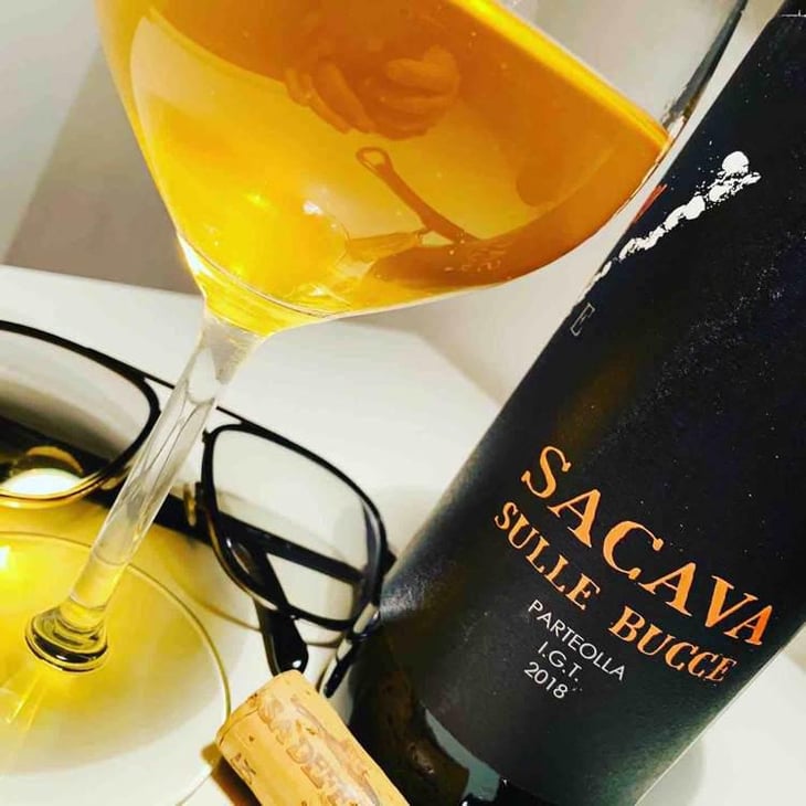 Sacava Sulle Bucce - Cantina Sa Defenza - Pietro, Paolo & Anna Marchi 