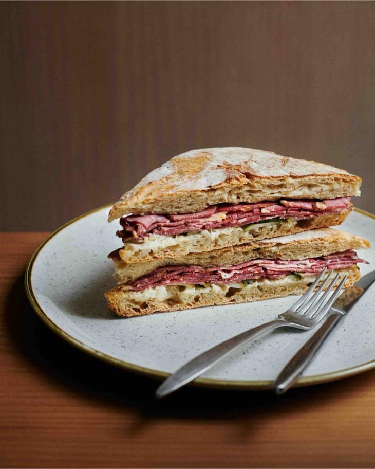 Sandwich De Pastrami - Bocanariz wine bar - 668804