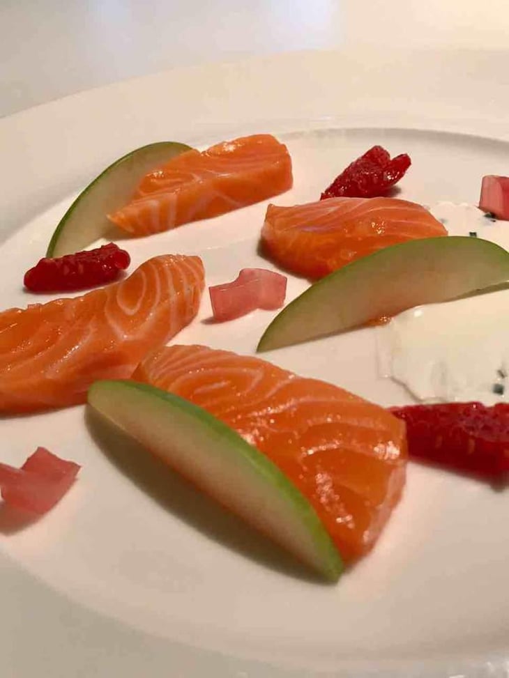 Sashimi Di Salmone - Locanda del Benaco - 344450