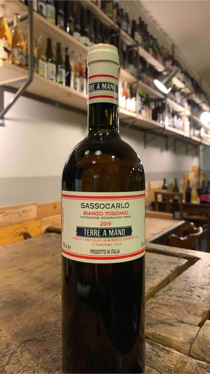 Sassocarlo - Fattoria di Bacchereto Terre a Mano - Maria Rossella Bencini Tesi 