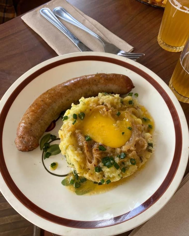 Saucisse Purée - Café Bellot - 494952