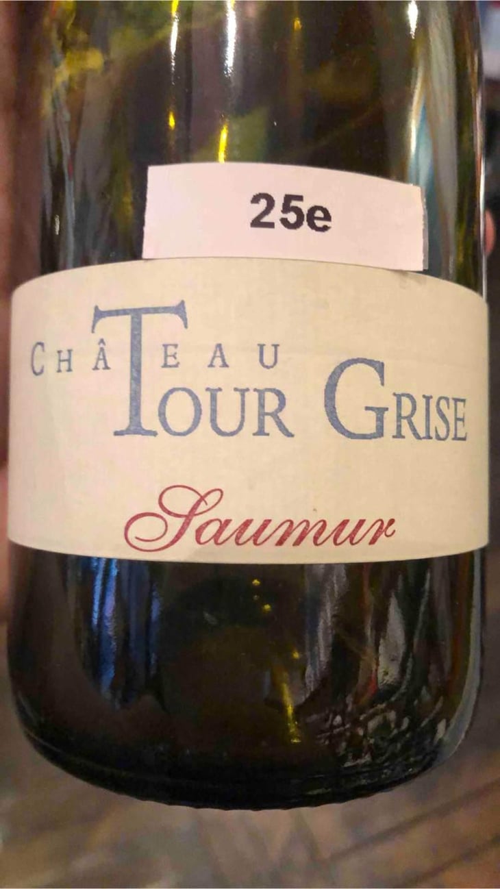 Saumur - Château La Tour Grise/Gourdon Vignerons - Philippe & Françoise Gourdon (RETIRED) 