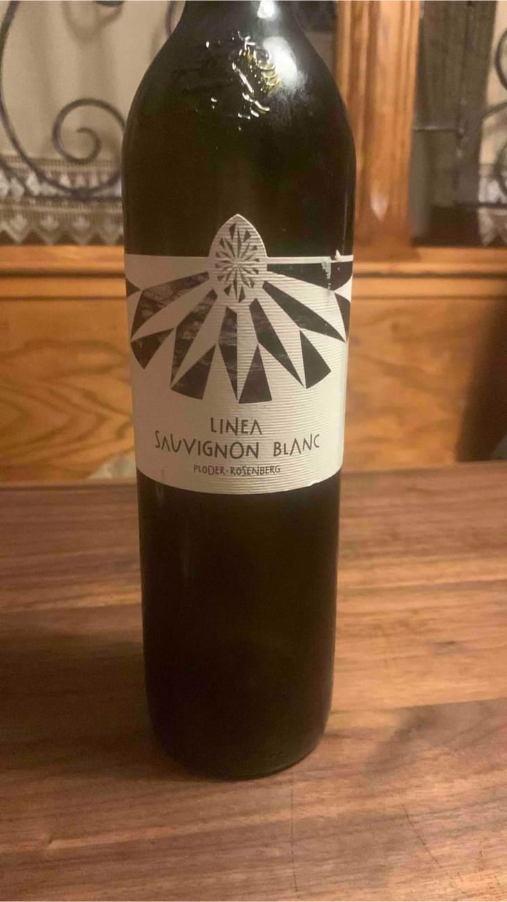 Linea Sauvignon Blanc - Weingut Ploder Rosenberg - Manuel Ploder & Selina Weratschnig 