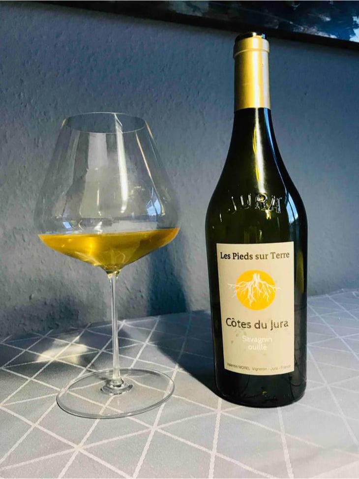 Savagnin Ouillé - Les Pieds Sur Terre - Valentin Morel 