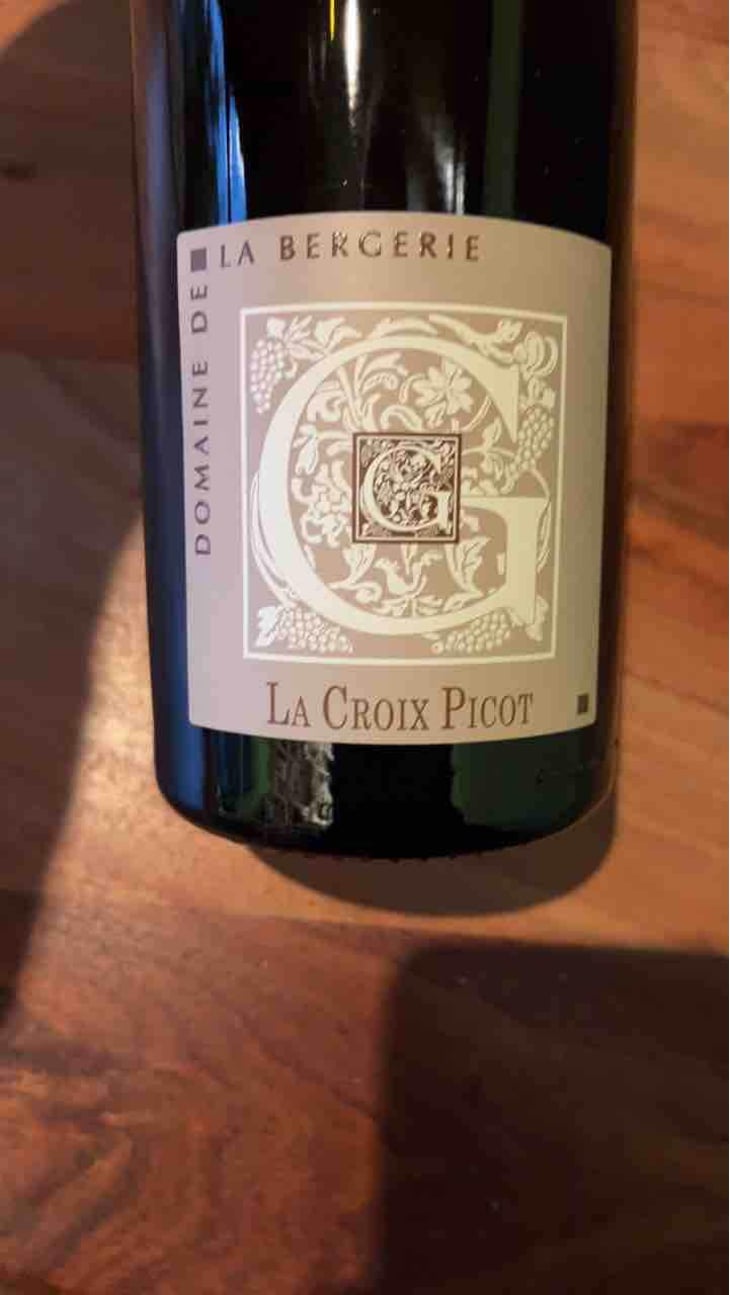 Savennieres La Croix Picot - Domaine De La Bergerie - Anne & Marie Guégniard 