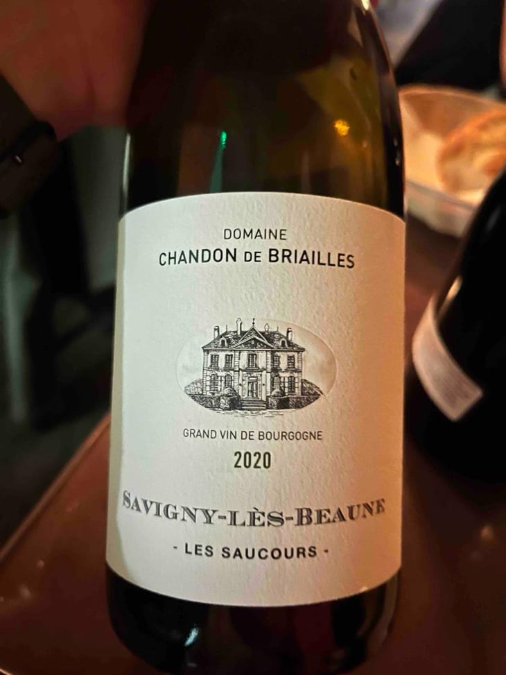 Savigny-Les-Beaune « Les Saucours » - Domaine Chandon de Briailles - Claude & François de Nicolay 