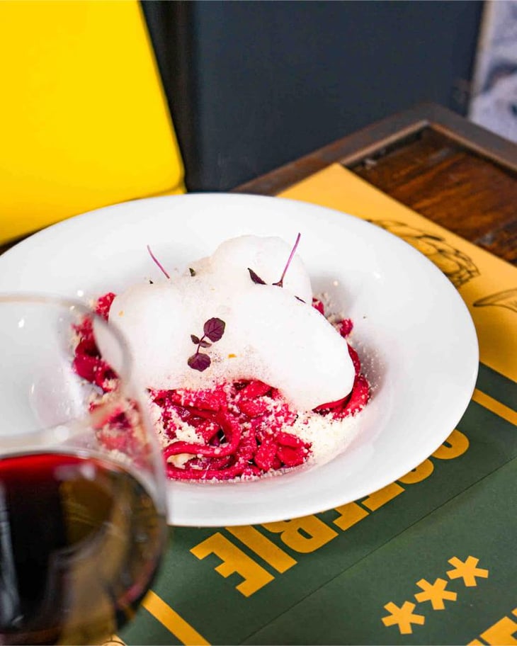 Scialatielli Con Crema Di Barbabietola, Pecorino E Aria Di Capperi - OSTERIE TORINO - 730635